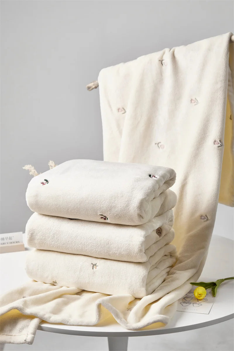 Cozy Winter Fleece Baby Blanket – Newborn Swaddle & Stroller Bedding - SweetPeaShop